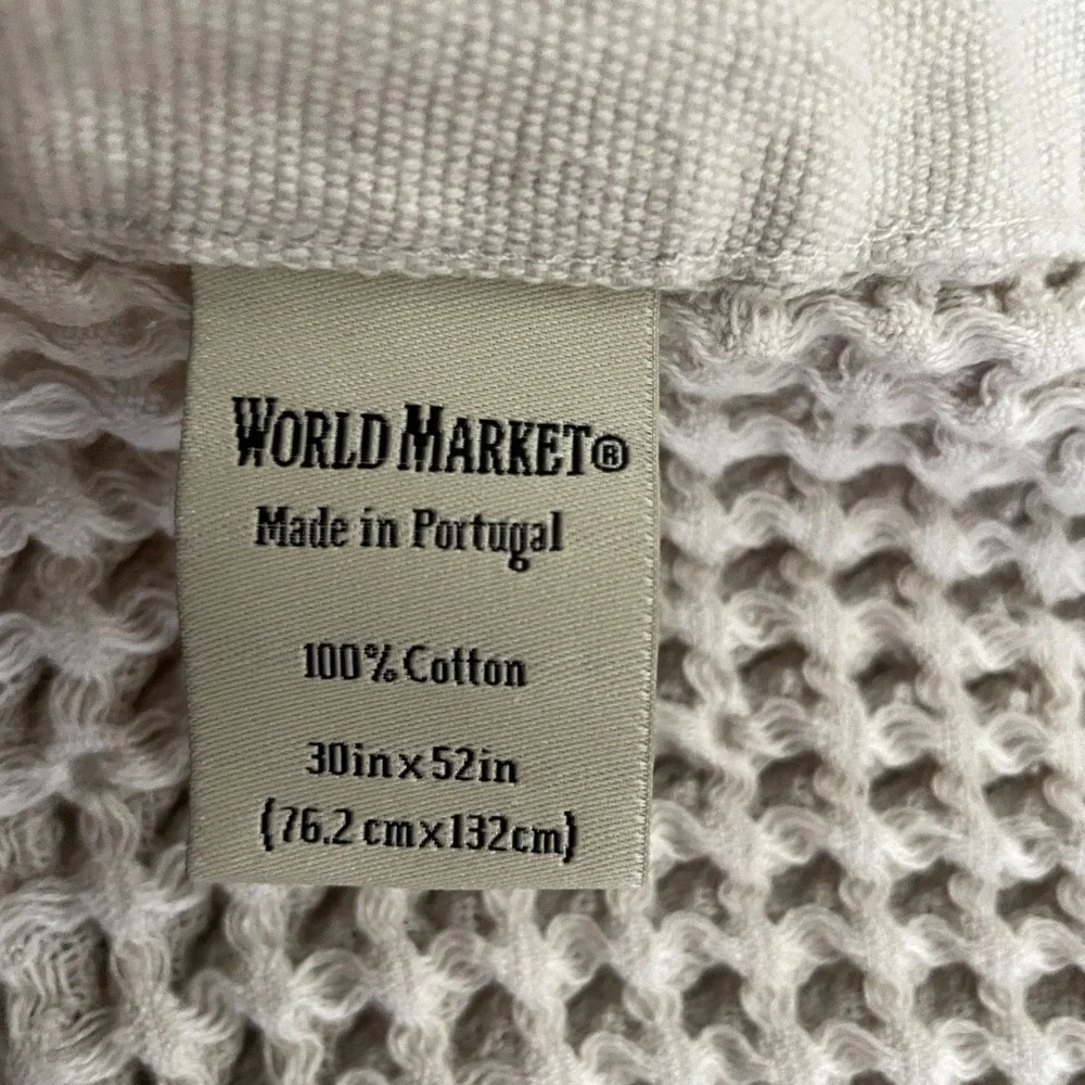 World Market Bath Towel Waffled Weave Portugal 30